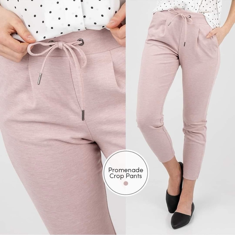 Silver Icing NWT Mauve Crop Pants size XL
